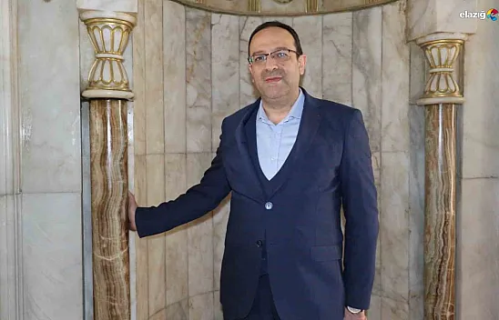 Tarihi camideki denge sütunları 3 büyük depremde de kusursuz döndü