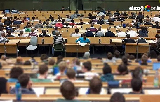 Üniversiteler yüz yüze eğitime geçiyor mu?