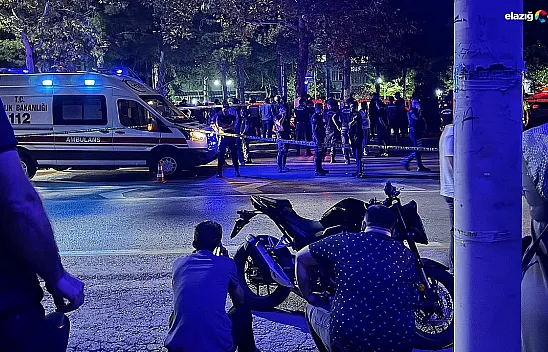 Zübeyde Hanım Caddesi'nde feci kaza! Sürücüler olay yerinde can verdi