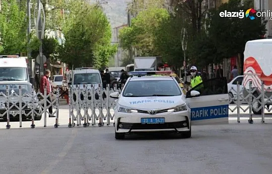 Elazığ'da 3 cadde araç trafiğine kapatıldı, yayalara sosyal mesafe olanağı sağlandı