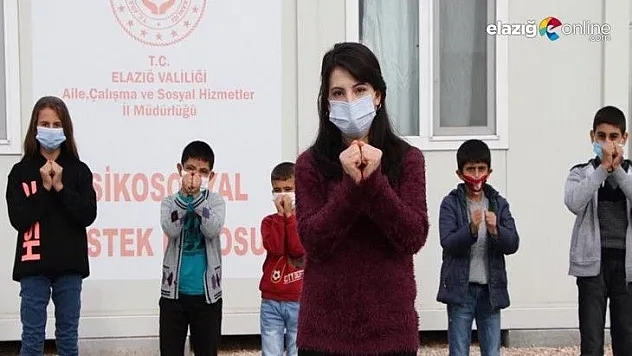 Depremzede çocuklardan, İzmirli akranlarına 'sessiz' destek