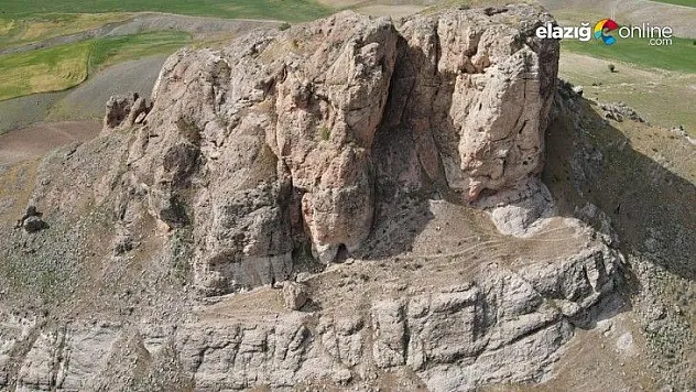 Urartular dönemine ait Tanrıverdi Kalesi ilk günkü ihtişamını koruyor