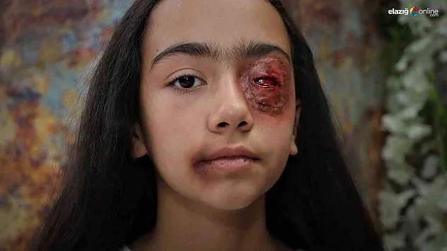 13 yaşındaki Efe yaptığı makyajla profesyonellere taş çıkartıyor