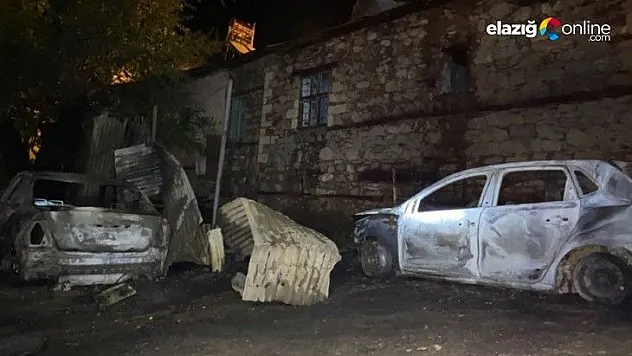 2 Otomobil İle 1 Ev Kullanılamaz Hale Geldi