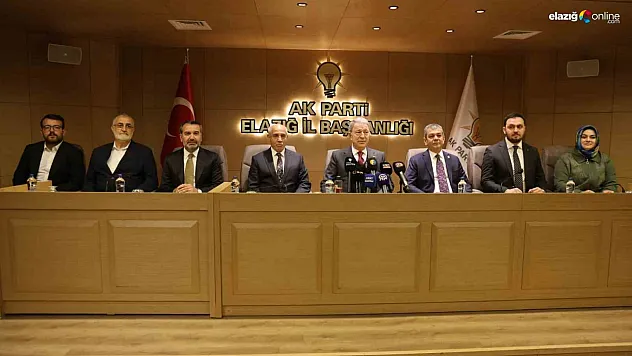 Elazığ Ziyaretinde Akar'dan Kritik Açıklamalar: Terörsüz Türkiye İçin Birlik Çağrısı!