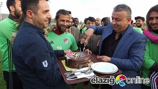 Doğum Günün Kutlu Olsun Büyük BAŞKAN!