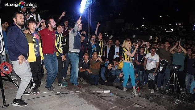 Elazığ'da şampiyonluk coşkuyla kutlandı