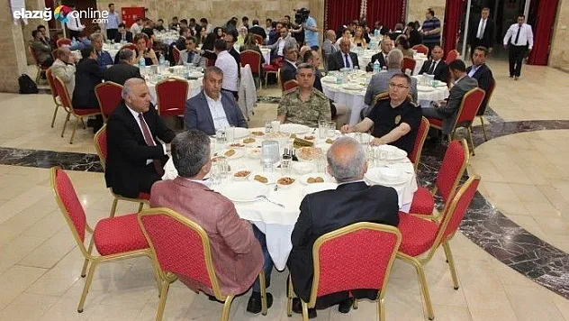 Fırat Havzası Gazeteciler Cemiyeti 30 Yaşında!