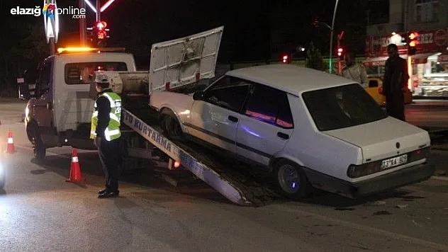 Polis aracına çarpıp kaçan sürücü yakalandı