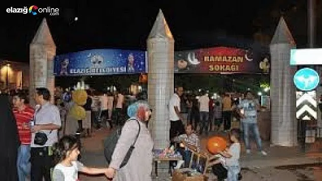Ramazan Sokağı'na Ziyaretçi Akını