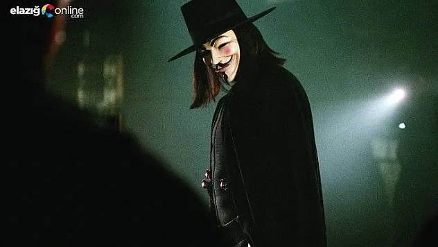 V maskeli hırsız kameraya takıldı