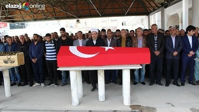 Vefat eden polis memuru, Elazığ'da defnedildi