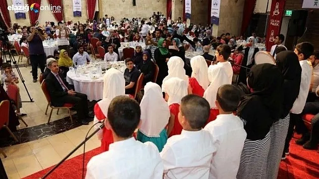 Elazığ Belediyesi'nden 'Yetim Kardeşlik' İftarı