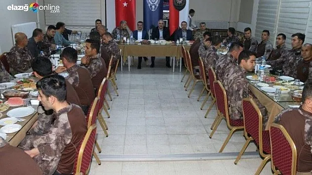 Vali Baba ve Vekil Serdar Özel Harekatçılarla!