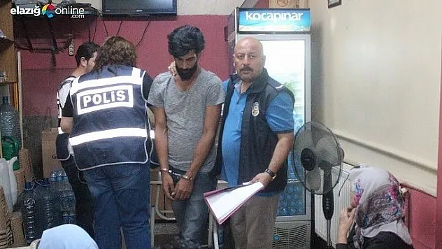 Aranan 3 kişi uygulamaya takıldı