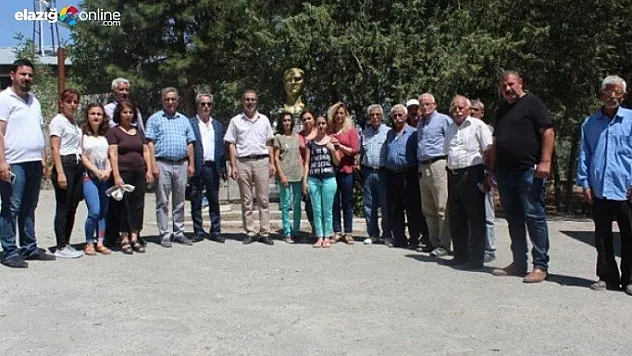 Büst döndü kavga bitti!