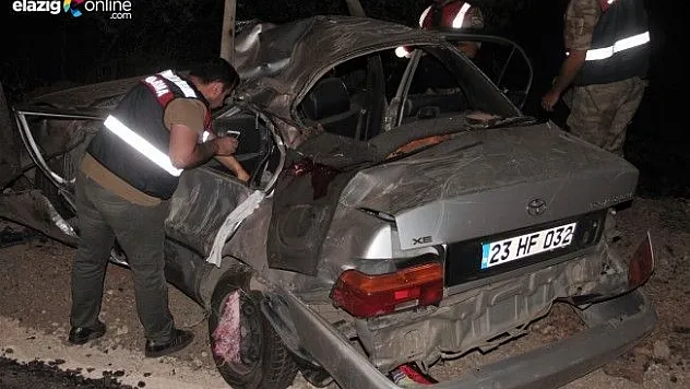 Elazığ'da feci kaza, baba ile 1 yaşındaki oğlu öldü