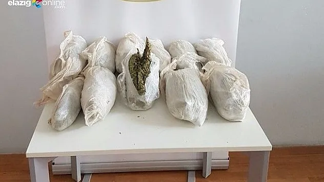Elazığ'da 8 kilogram esrar ele geçirildi