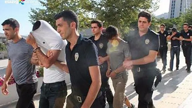 Okulu soyan 4 hırsız tutuklandı