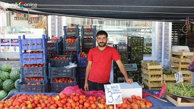 Pazarda ki fiyatlar vatandaşı sevindirdi