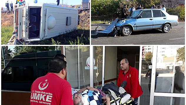 Elazığ'da öğrenci servisi ile otomobil çarpıştı!