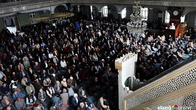 Elazığ'da şehit öğretmenler için mevlit okutuldu