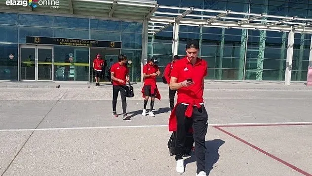 Gakgoş, 23 Futbolcu ile İstanbul'a Uçtu!