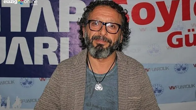 Ünlü yazar Sinan Yağmur Elazığ'da okuyucuları ile buluştu