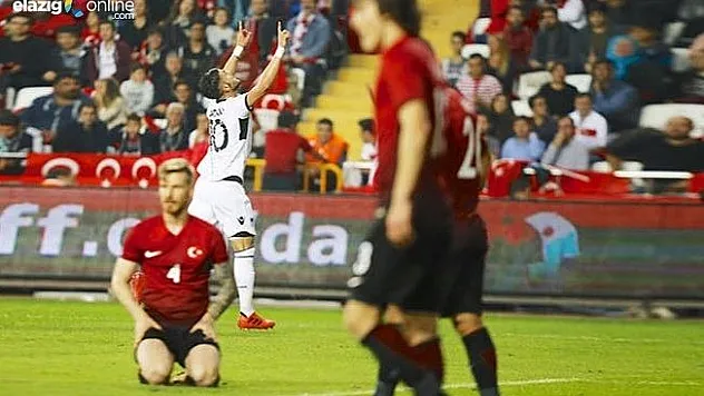 Antalya'da milli rezalet!