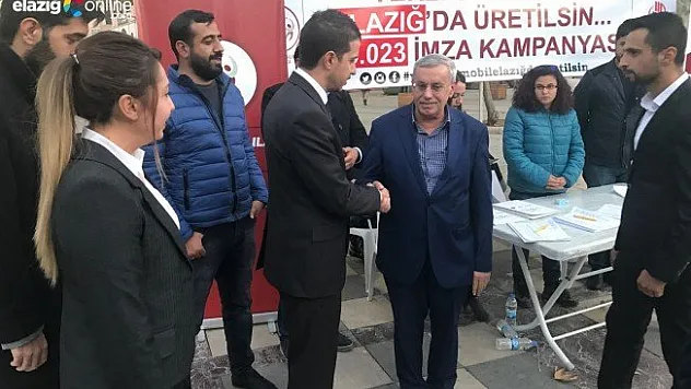 Biz Siyasetçi Değiliz, Bizden Korkmanıza Gerek Yok