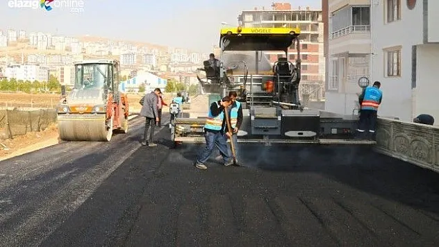 Doğukent, Sürsürü, Ataşehir ve Kültür Mahallelerinde Asfalt Çalışması
