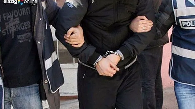 Elazığ'da bir hırsız yakalandı, 2 ruhsatsız tabanca ele geçirildi