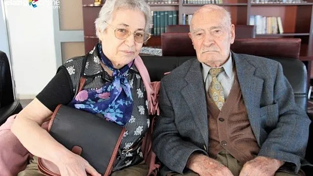 Öğrencilikten öğretmenliğe 63 yıllık dostluk örneği!