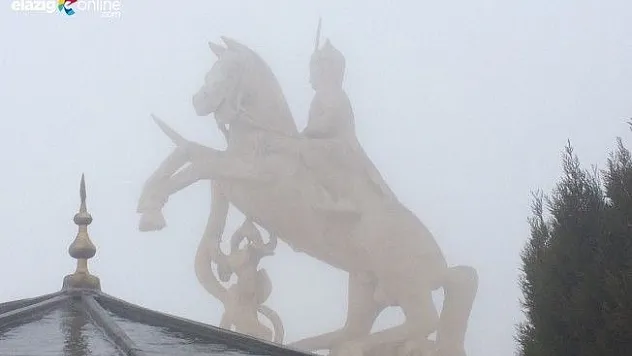 Elazığ'da İki Gündür Göz Gözü Görmüyor!