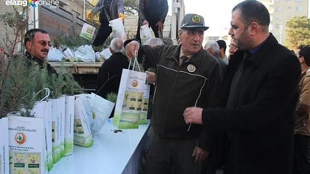 Elazığ'da 'AĞAÇ KESME, FİDAN DİK' kampanyası