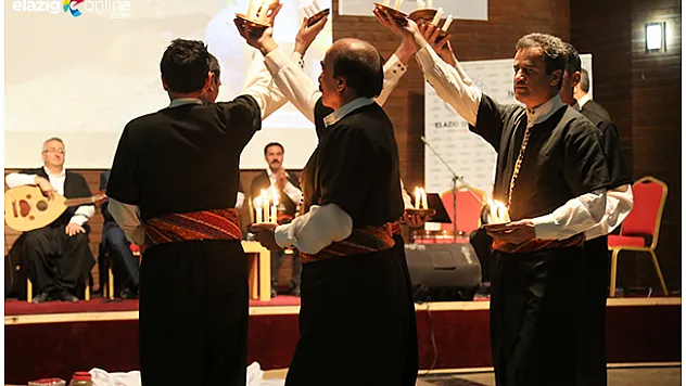 Kürsübaşı'na Davetlisiniz