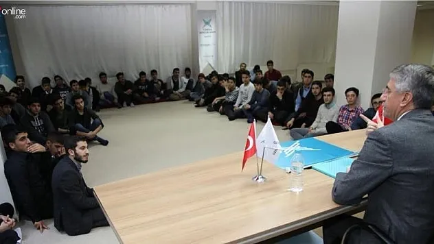 Başkan Yanılmaz, TÜGVA'lı Gençlerle Biraraya Geldi