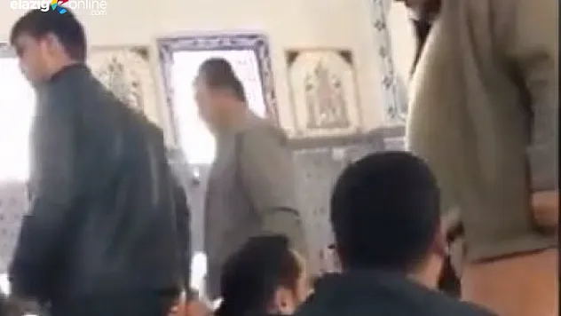 Diyarbakır'da Afrin duasını duyanlar camiyi terk etti