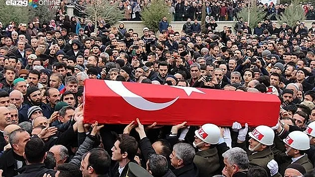 Elazığ Şehidini son yolculuğuna uğurlandı