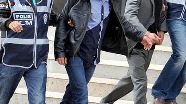 Elazığ'da hırsızlar çaldıkları malzemelerle yakalandı