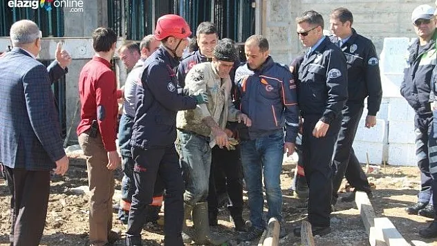 Elazığ'da İnşaatta Göçük!