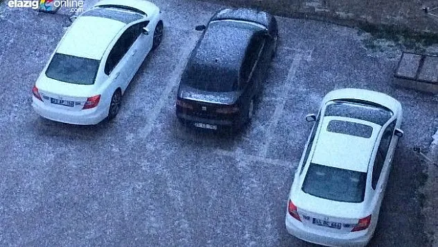 Elazığ'da Aniden Başlayan Dolu Yağışı Etkili Oldu!
