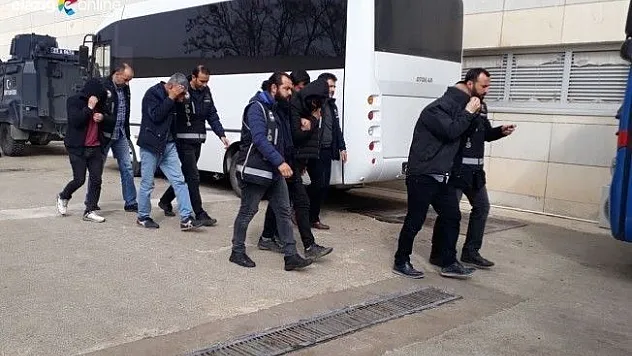 Elazığ'da insan tacirleri adliyeye sevk edildi