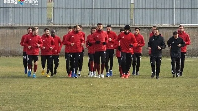 Tetiş Yapı Elazığspor 5 eksikle başladı