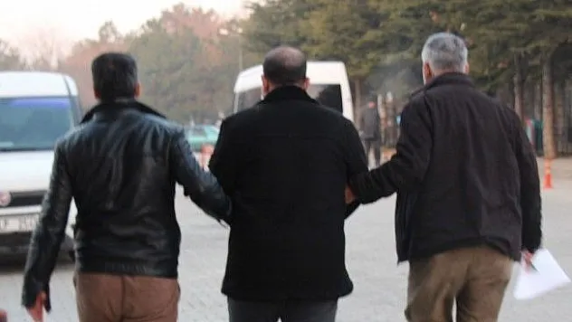 Elazığ merkezli 21 ilde FETÖ operasyonu: 25 gözaltı