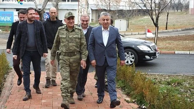 Korgeneral Erbaş'tan Elazığspor'a Ziyaret