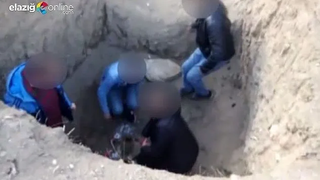 Öğretmene arkadaşları ile uyuşturucu içerken suçüstü!