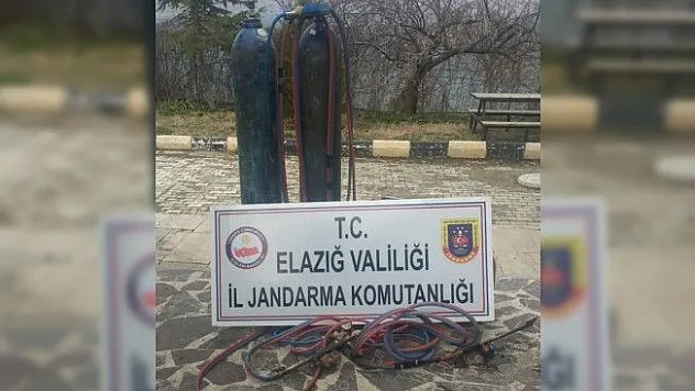 Rayları keserek çalan 2 şüpheli tutuklandı