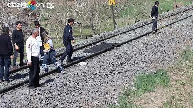 Trenin Çarptığı Kadın Hayatını Kaybetti!