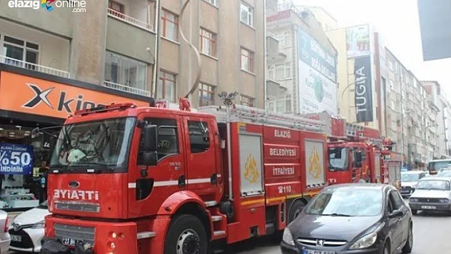 Vali Fahribey'deki yangın korkuttu